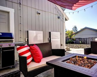 Home near Sonoma & Calistoga in heart of Wine Country - Santa Rosa - Patio