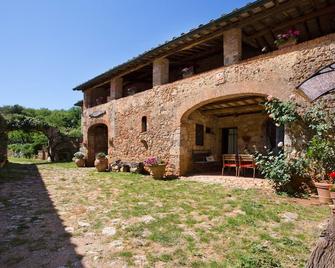 Agriturismo Novelleto - Monteriggioni - Патіо