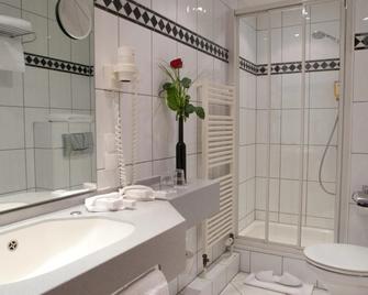 Hotel Plaza - Frankfurt am Main - Bathroom