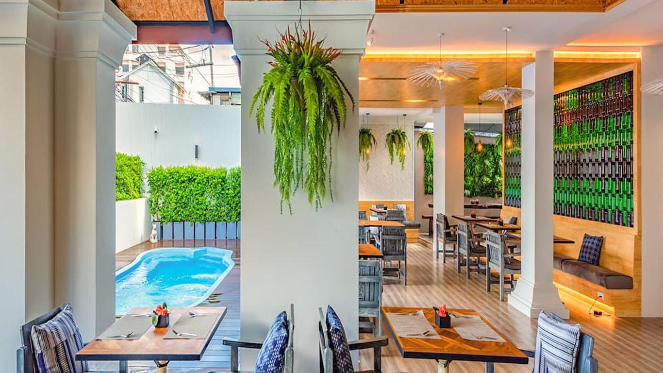 Luck Thai Hotel