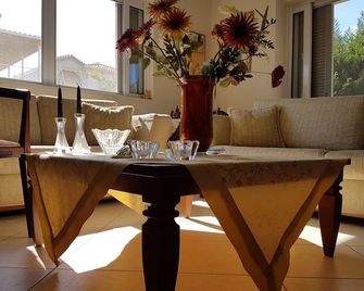 Anna's Villas by the Sea Your Home in Greece - Mitikas - Salon