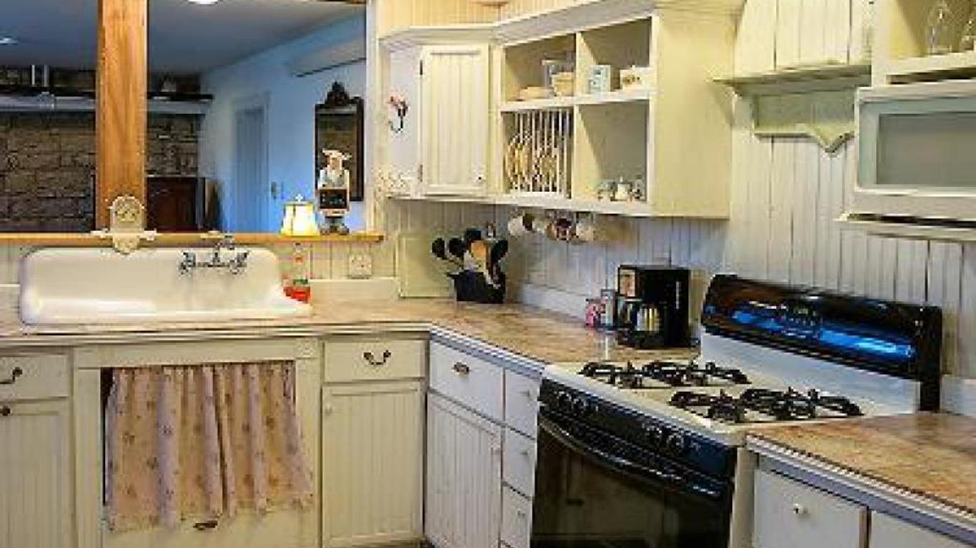 Alexander Mansion Bed & Breakfast