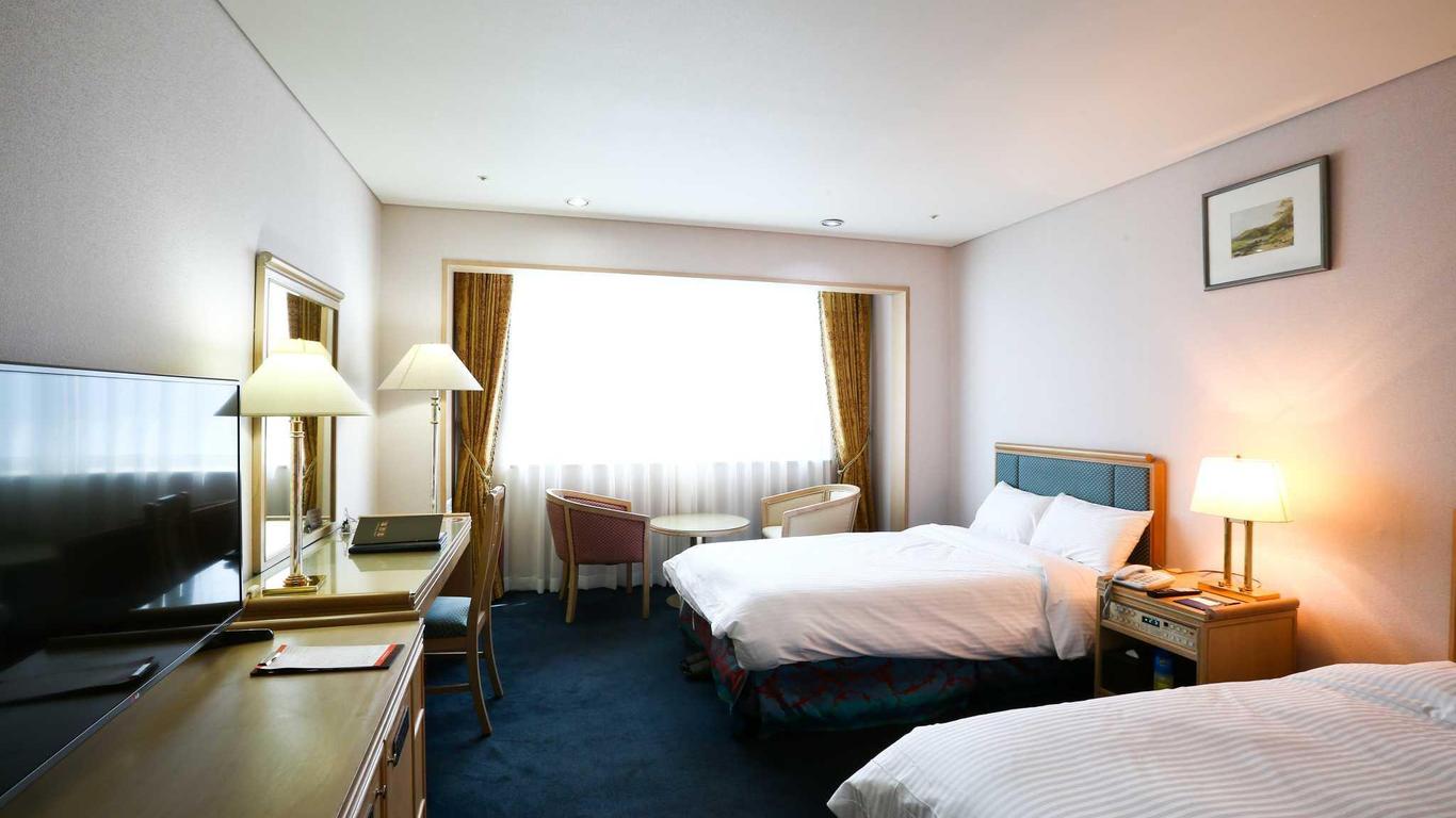 Legend Hotel