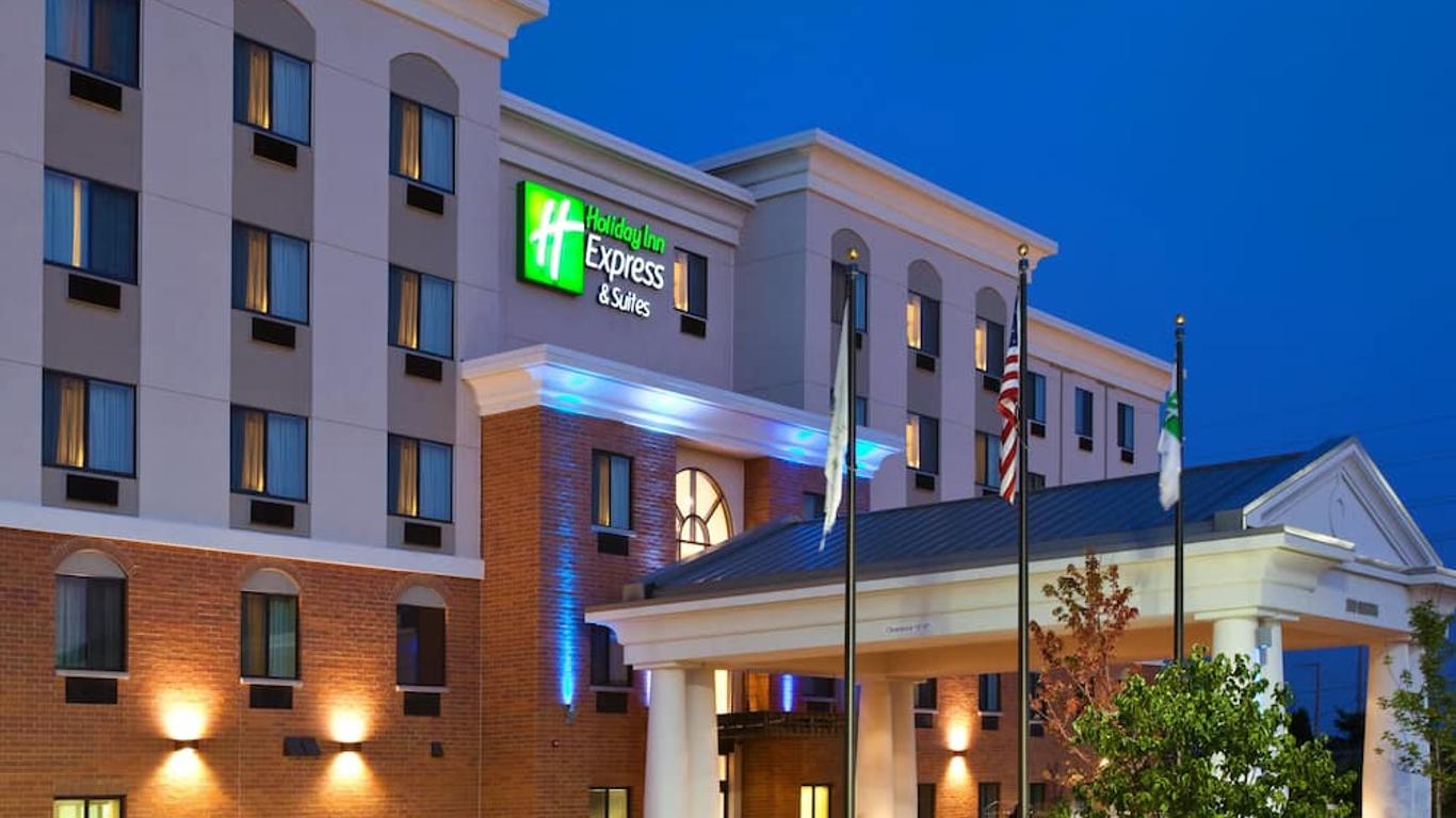 Holiday Inn Express & Suites Chicago West-O'hare Arpt Area By IHG