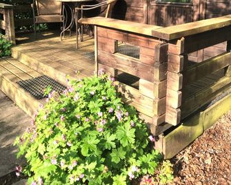 Robeanne House - Beverley - Patio