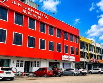 Sin Lien Hotel - Kluang - Building