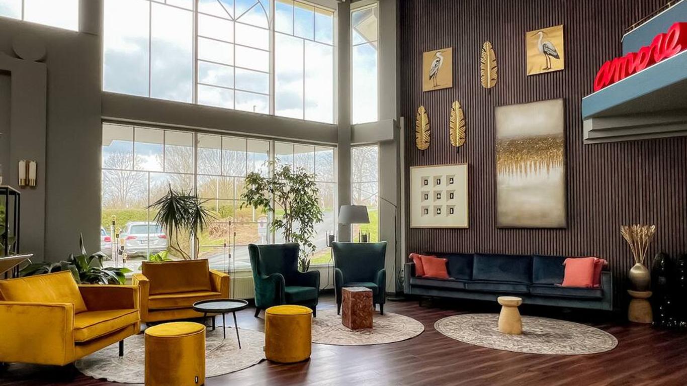 Atrium Hotel Amadeus