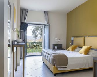 Tuscasì Aparthotel - San Rocco a Pilli