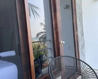 Hotel Lunazul In Costa Esmeralda - Monte Gordo - Balkon