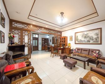 Tainan Travel Inn - Tainan City - Lobby