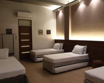 Unit B - Arabella Hot Spring Resort In Los Banos - Los Baños - Bedroom