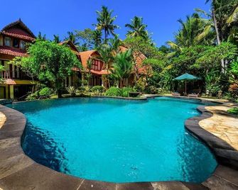 6 Bedrom Pool Vila Nice & Suitable for Family - Ubud - Pool