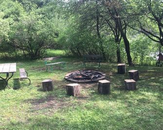 Mill pond hideaway - Luther - Patio