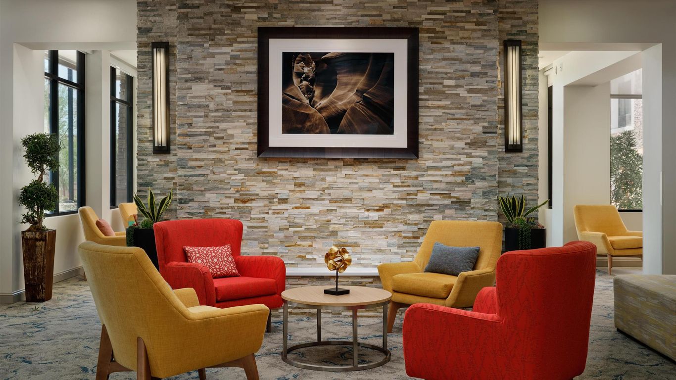 هيلتون جاردين إن فوينكس نورث هابي فالي