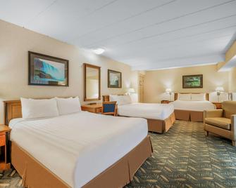 Travelodge by Wyndham Niagara Falls At the Falls - Niagara Falls - Bedroom