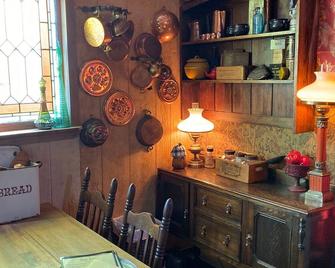 The Dorm Room - Chickamauga - Kitchen