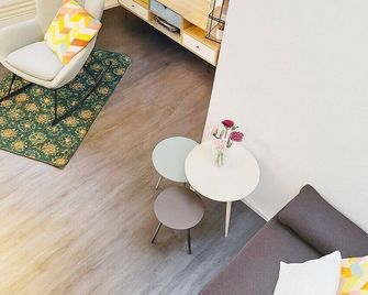 Ferienwohnung Maisonette am See - Radolfzell - Living room