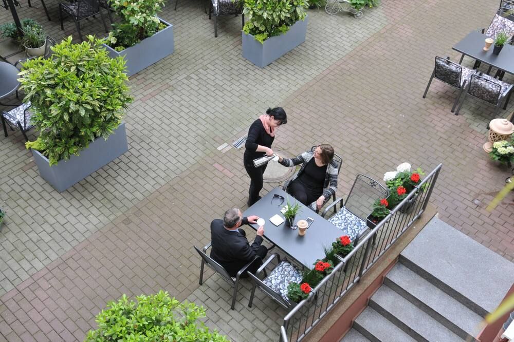 City Hotel Am Wasserturm - Halle