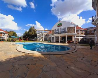 Athi Holiday resort - Athi River - Pool