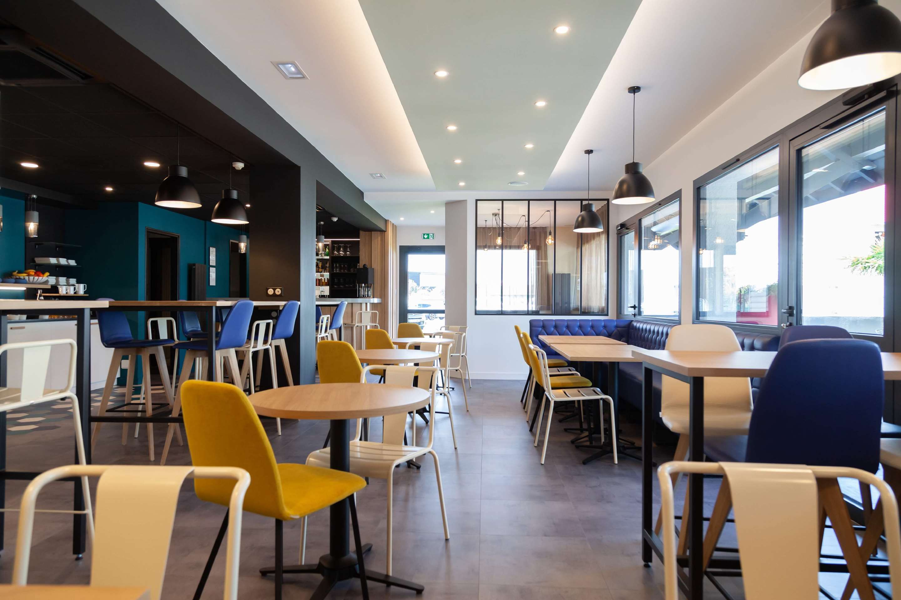 Kyriad Niort-Espace Mendesfrance - ניור - מסעדה