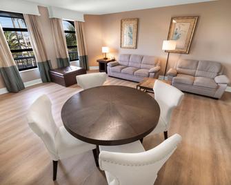 Best Western Seaside Inn - Saint Augustine Beach - Bedroom