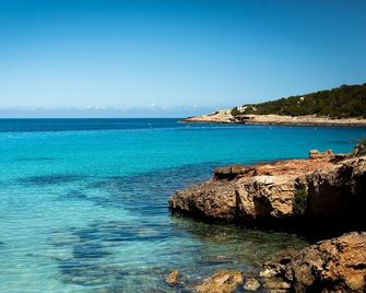 Hostal La Cigüeña - Sant Joan de Labritja - Beach