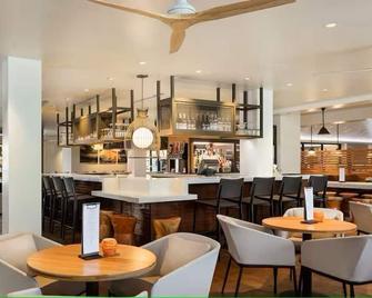 Ocean Tower At Hilton Waikoloa Village - Waikoloa Village - Bar