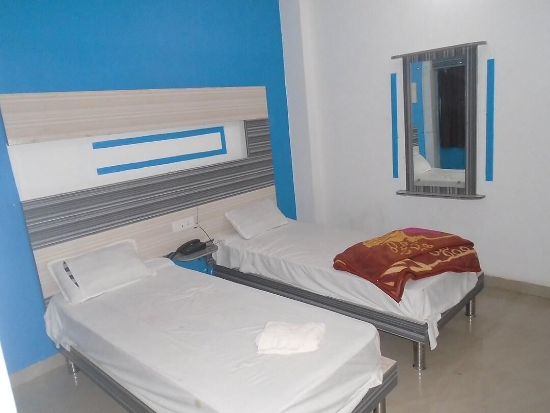 Hotel Radiation - דאוגהאר סאדאר - חדר שינה