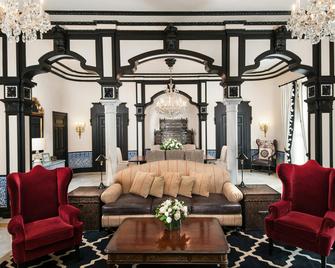 Hotel Alfonso XIII, A Luxury Collection Hotel, Seville - Seville - Lounge
