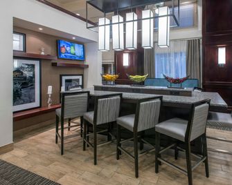 Hampton Inn & Suites Jackson - ג'קסון - לובי