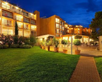 Hotel Umag Plava Laguna - Umag - Bâtiment