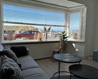 Zin aan Zee - Egmond aan Zee - Wohnzimmer