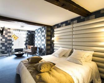 Logis du Parvis Face Cathédrale/in front of the Cathedral - Laon - Schlafzimmer