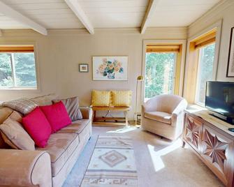 Atelier Condo 1080 - Sun Valley - Living room