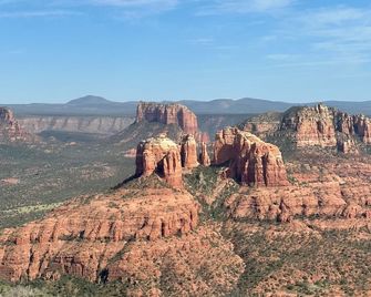 Red Rock Resort Style Home - Sedona - Außenansicht
