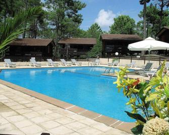 Belambra Hotels & Resorts Carcans Les Cavales - Maubuisson - Басейн