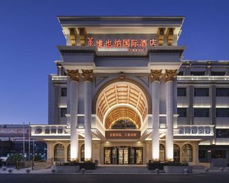 Vienna International Hotel (Tianjin Ling'ao) - Tianjin - Building