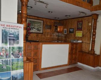 The Valley View Resort - Kullu - Front desk