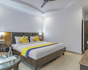 Itsy Hotels Peak View, 300 Mts From Mall Road - Mussoorie - Ložnice