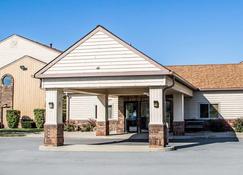 Quality Inn - Sidney - Bâtiment