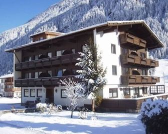 Apart-Garni Alpevita - Mayrhofen - Building