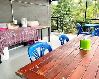 Ploynam Homestay - Amphawa