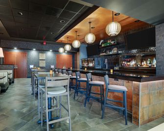 Drury Inn & Suites Mt. Vernon - Mount Vernon - Bar
