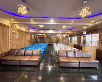 Ananya Comfortss - Hosapete - Lobby