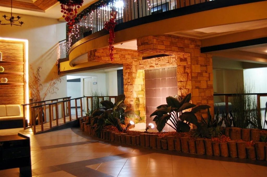 Lancaster Hotel Cebu