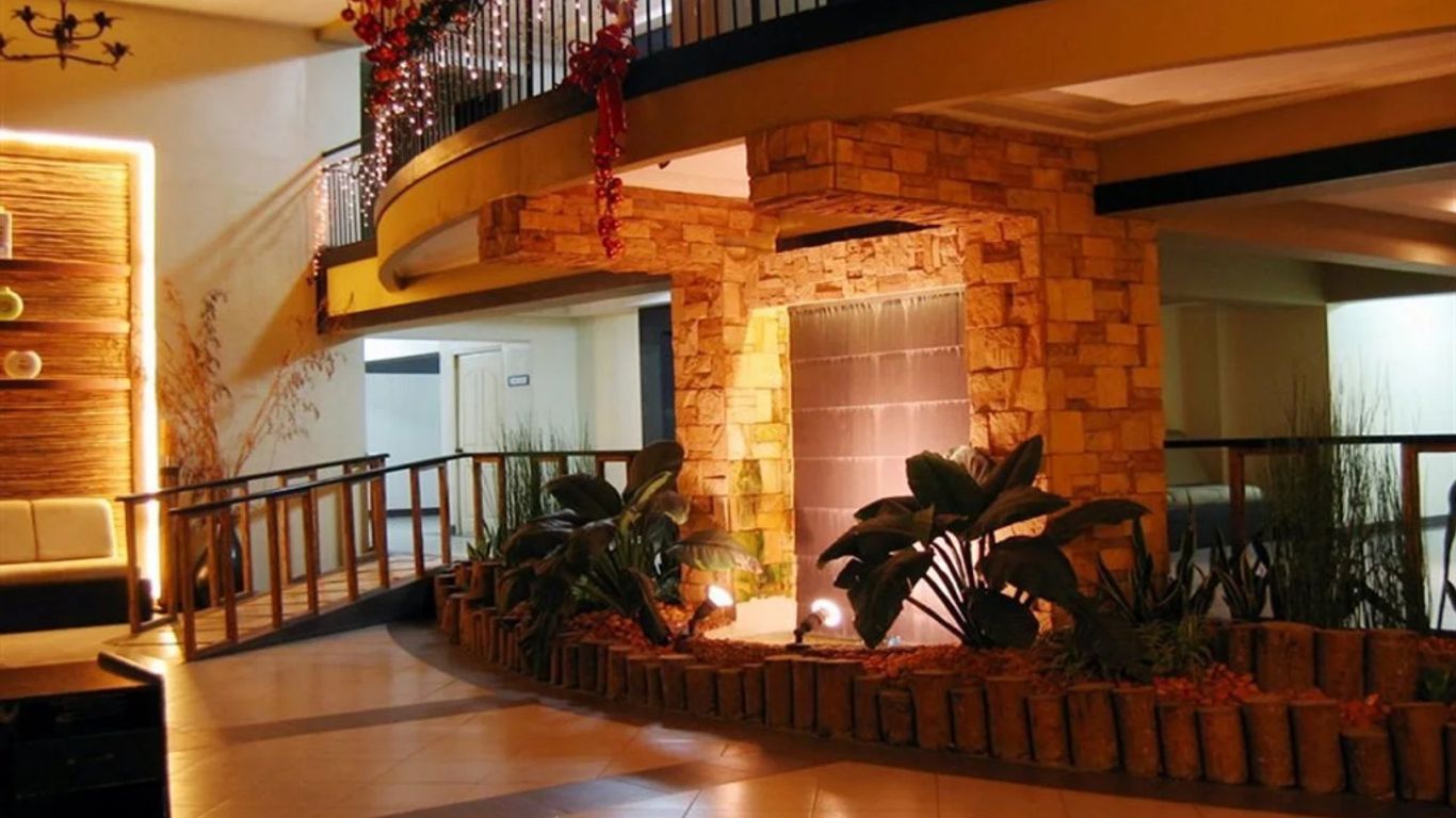 Lancaster Hotel Cebu