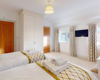 Waters Edge - Deganwy - Bedroom