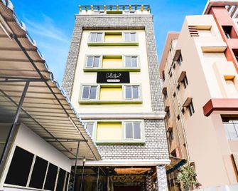 Collection O Visakhapatnam Railway Station - 비사카파트남 - 건물