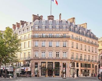 أوتل دو لوفر، إن ذي أنباوند كوليكشن باي حياة - باريس - مبنى