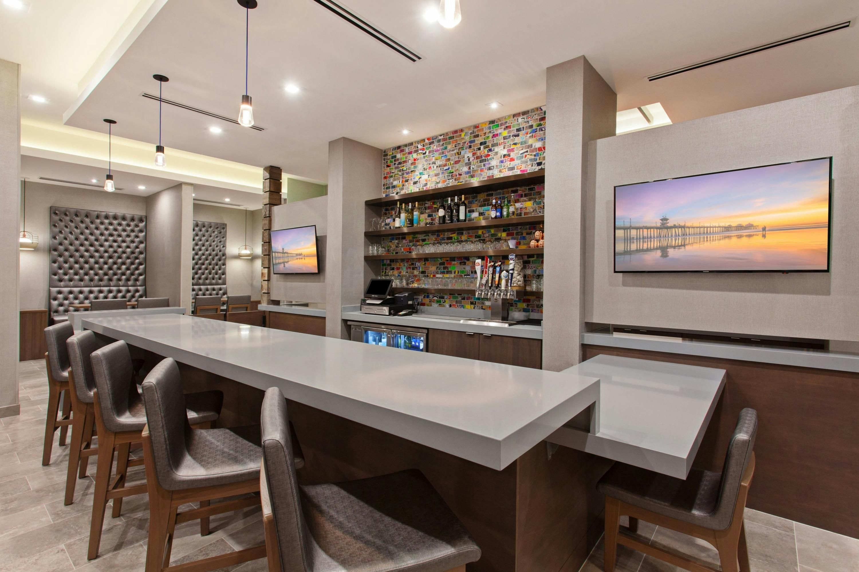 SpringHill Suites by Marriott Huntington Beach Orange County - Huntington Beach - Bar